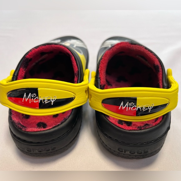 CROCS Disney Mickey Mouse black fur lined kids crocs SZ C 6/7 - Picture 4 of 10